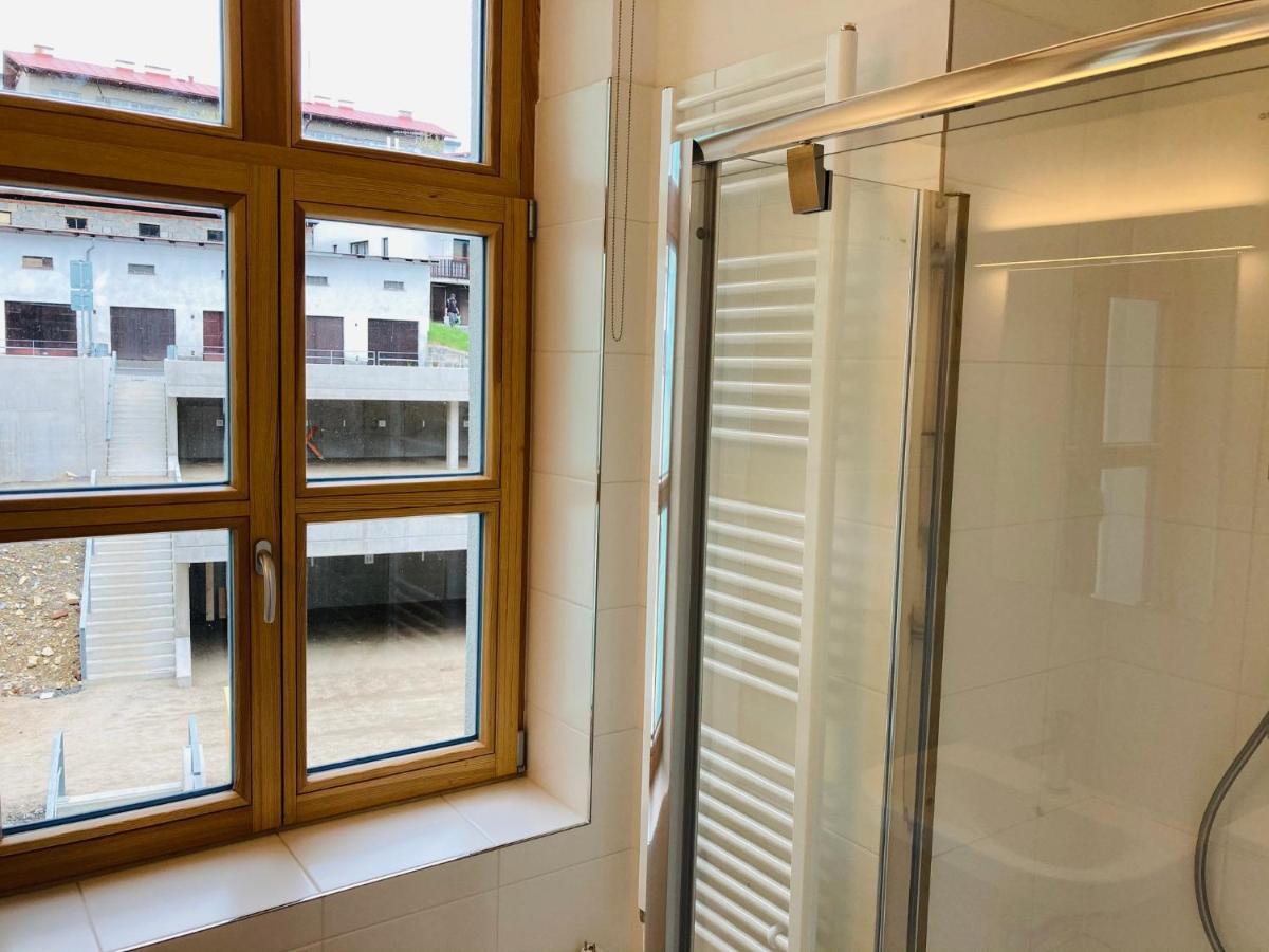 Residence Kotel روكيتنسي ناد جيزيرو المظهر الخارجي الصورة