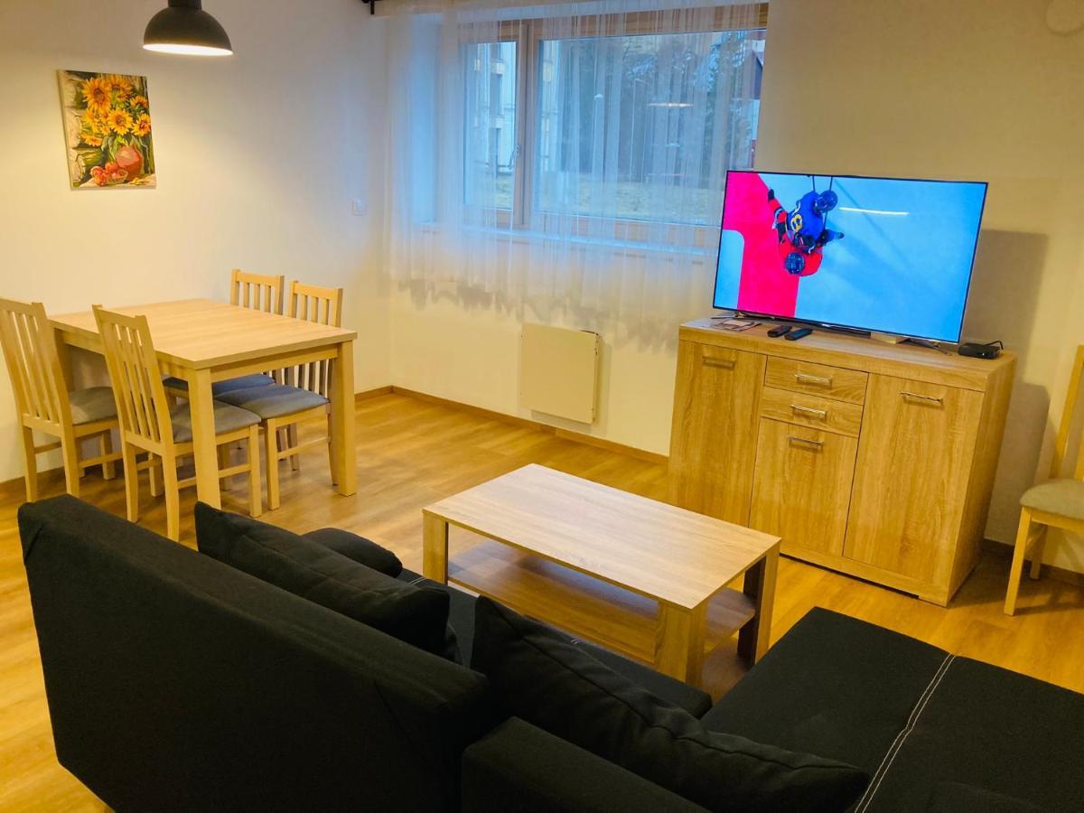 Residence Kotel روكيتنسي ناد جيزيرو المظهر الخارجي الصورة